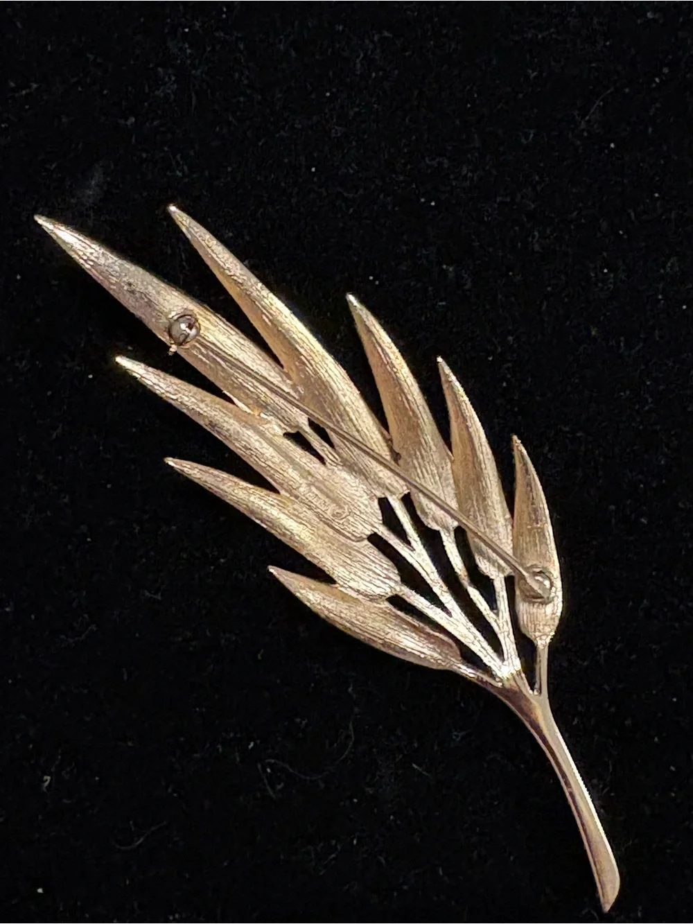 Crown Trifari Gold Textured Leaf Branch Brooch - Elegant Vintage Style